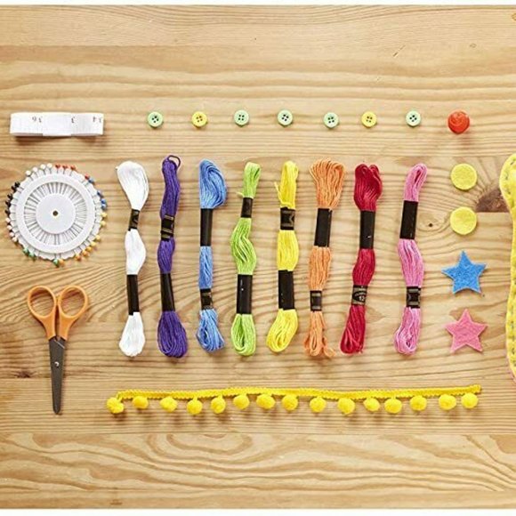 ALEX My First Sewing Kit - Picture 5 of 6